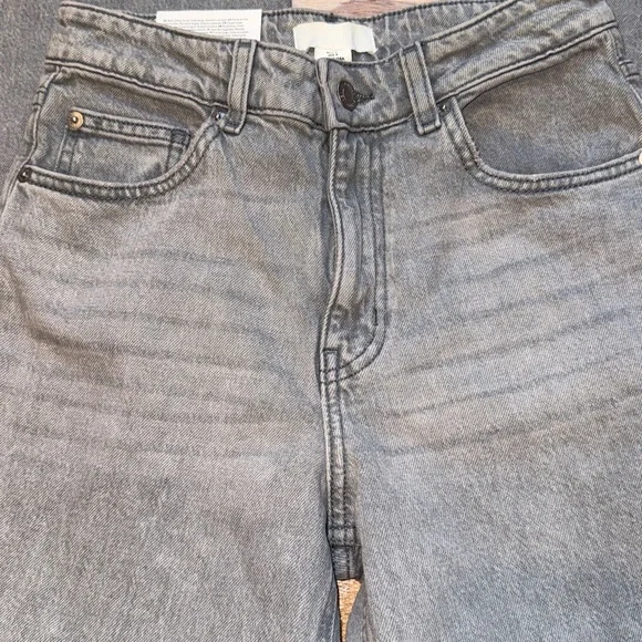 H&M WIDE LEG/HIGH WAIST LIGHT GREY JEANS Sz. 4 NWT - Picture 5 of 14